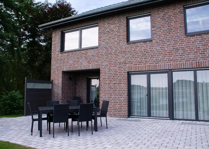 - Egge Lichtenau (Westphalia)